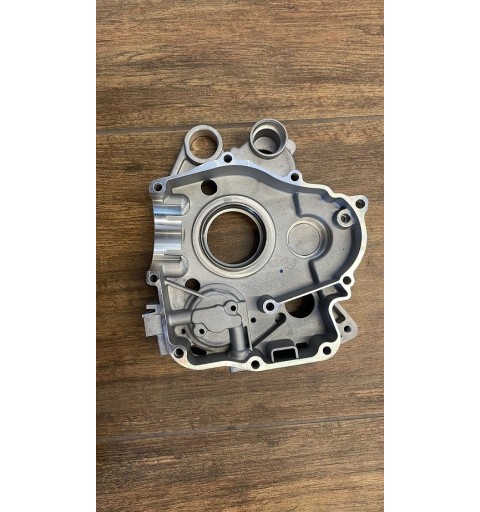 CARTER DESTRO BLOCCO MOTORE GY6  PER QUAD KAYO AU180 180cc